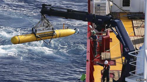 Tìm kiếm MH370: Tàu ngầm quân sự duy nhất bỏ cuộc 